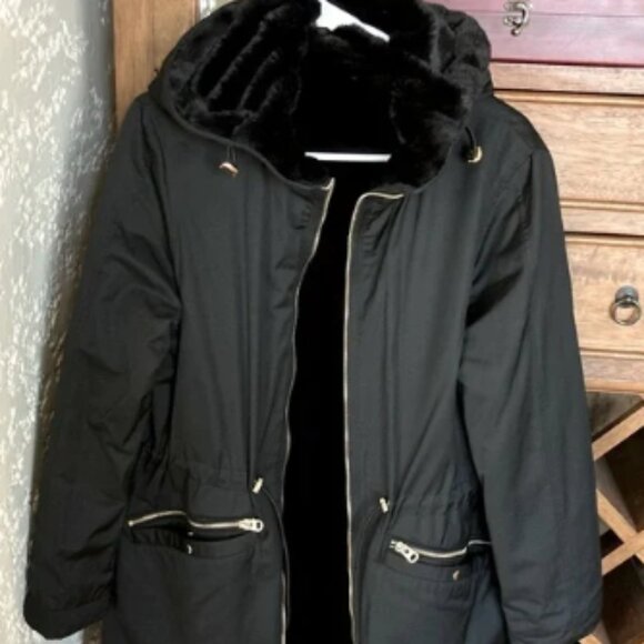 Zara Trafaluc Reversible Faux Fur Coat size S - Picture 1 of 9